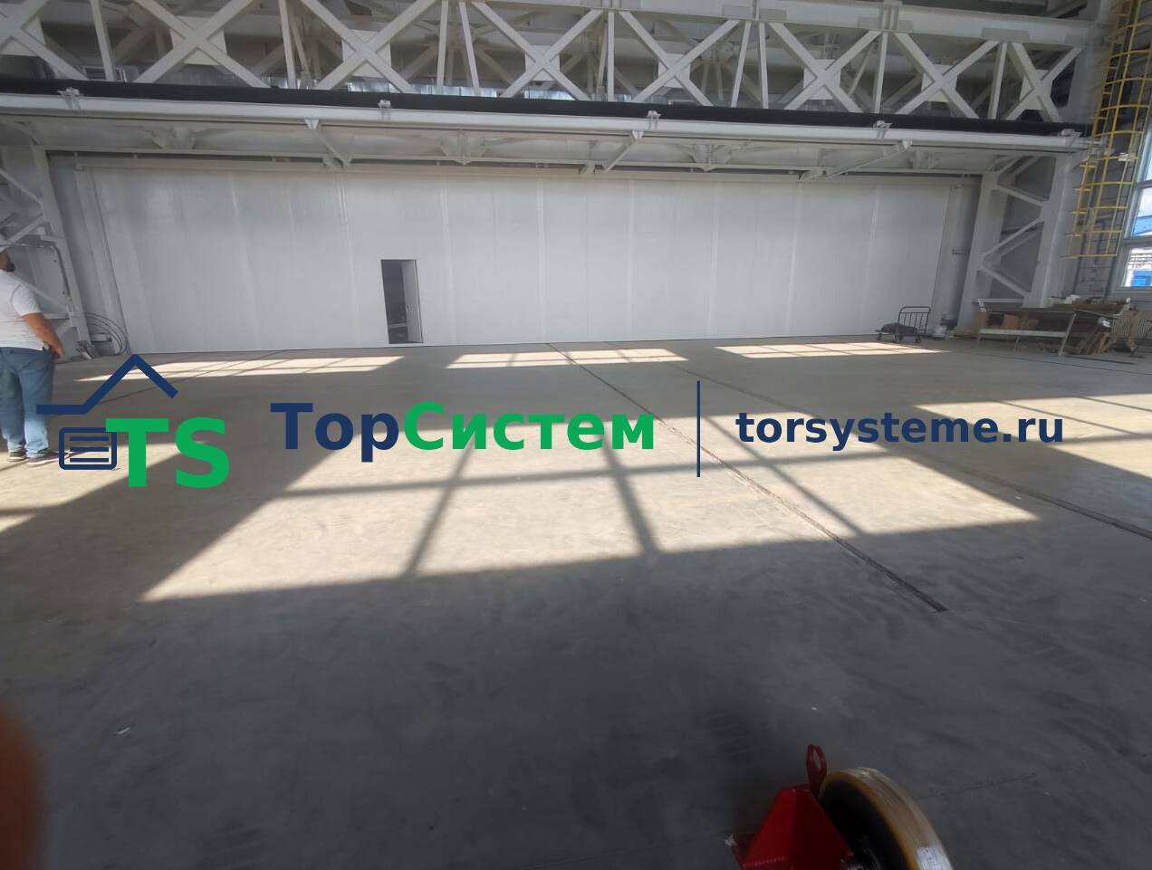 Автоматические промышленные ворота и шлагбаумы от производителя «Тор Систем» 