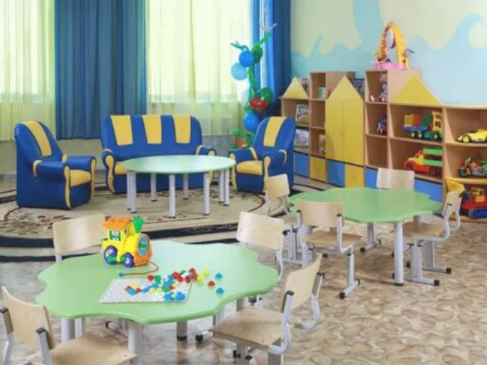 Мебель в ясли. Мебель для детского сада. Детская мебель для детского сада. Медель для детских садов. Современная мебель для детских садов.