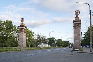 Барельефы развенчанного генералиссимуса были позже реабилитированы. Фото 2 