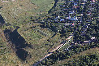 Близ древнерусского города Клещина находилось крупное языческое святилище — Синий камень. Фото 2 