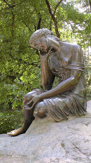 Более двухсот лет разбитый французской молочницей кувшин вдохновляет представителей русского искусства. Фото 1 