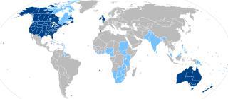 Британский комиссар следит за равноправием в Великобритании английского и языка, которым пользуется 1 % населения страны. Фото 1 