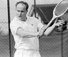 Британский теннисист выступал на Уимблдоне 26 лет подряд. Фото 2 