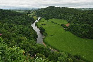 Чтобы построить замок, шериф Глостершира снёс 16 домов. Фото 1 