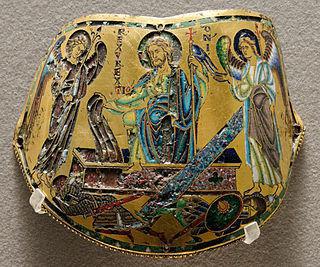 Деталь парадного облачения Андрея Боголюбского, проданная советской властью для получения валюты, привезена в Россию на выставку со страховкой в 60 млн евро. Фото 3 