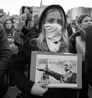 Если верить дальневосточным коммунистам, Путлер — разорившийся в 2009 году торговец подержанными иномарками. Фото 1 