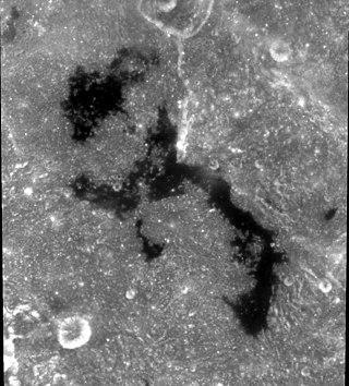 От озера Весны до озера Осени тянутся горы Рук. Фото 1 