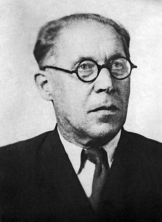 Преподаватель нескольких университетов, попавший в сталинские лагеря, и там умудрился обучать математике на куске мыла. Фото 1 