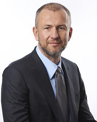 Российский миллиардер не мог допустить, чтобы кто-то оказался впереди него даже в списке роскошных яхт, а потому назвал яхту всего одной буквой. Фото 1 