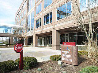 Создатель компании Energizer рекламировал свою продукцию с помощью полиции. Фото 1 