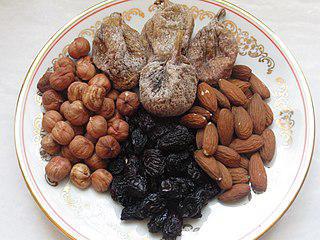 Среди провансальских тринадцати десертов к Рождеству должно быть «четверо нищих». Фото 2 