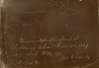 «Уличная сцена № 267» считается первой фотографией молнии. Фото 1 