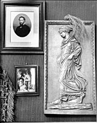 В своём последнем фильме Роб-Грийе перенёс на киноэкран книгу Фрейда. Фото 1 