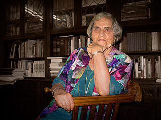 Выпускница дизайнерской школы (на илл.) занялась юриспруденцией, чтобы спасти практику мужа, и стала ведущим специалистом в трудовом праве. Фото 1 