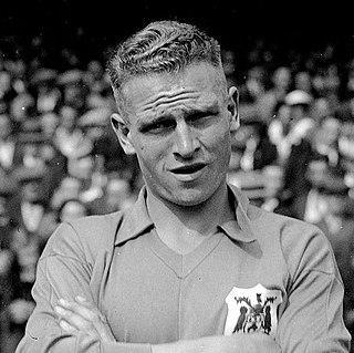 Зиговавший футболист спас еврейского юношу от нацистов. Фото 1 