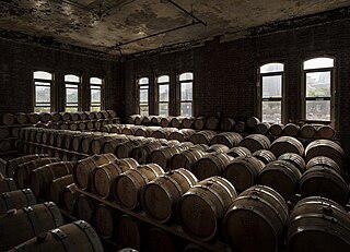 Бочки для виски (на илл.) не только сохраняют алкогольный напиток, но и формируют его вкус. Фото 1 