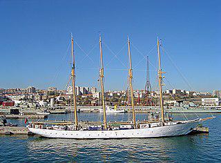 Из рыболовного судна хотели сделать музей — а получилась школа. Фото 2 