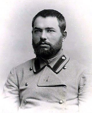 Кадет-казак, пока не получил мандат, зимой был педагог, а летом был батрак. Фото 2 