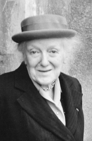 Католическая церковь собирается беатифицировать поэтессу (на илл.). Фото 2 