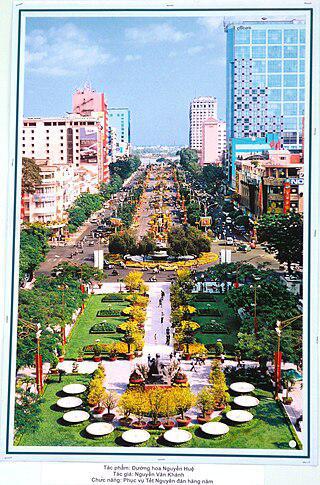 На вьетнамский Новый год русские в Ханое получали в подарок деревья и фотографировались с Хо Ши Мином. Фото 3 