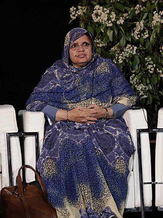 Первая женщина-мэр в истории Мавритании начинала с сетевого администрирования. Фото 2 