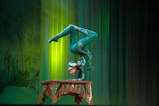 Потеряв на фронте руку, артист цирка стал эквилибристом. Фото 3 