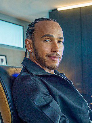 Среди 35 пилотов Формулы-1 текущего сезона есть женщина (на илл.). Фото 2 