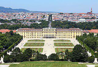 Старейший в мире зоопарк, основанный в 1752 году, находится на территории австрийской императорской резиденции. Фото 2 