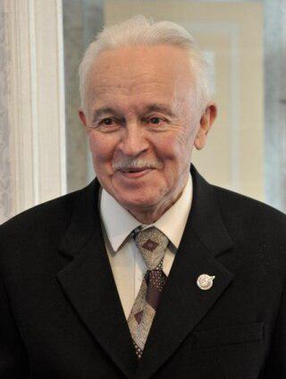 Тульская «ходячая энциклопедия» и в свой девятый десяток лет каждый день начинает с книги. Фото 2 