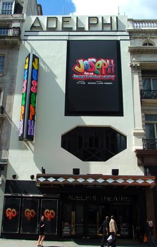 В одной из первых пьес Оскара Уайльда главная героиня спасала Россию. Фото 2 