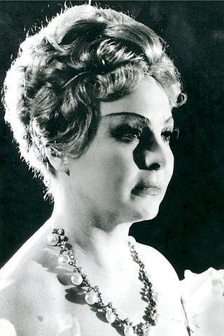 В последние годы жизни эта оперная певица пела в церковном хоре. Фото 1 