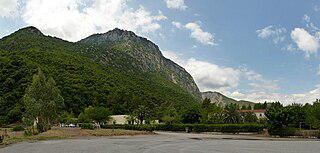 Через гору Калидромон проходит самый длинный железнодорожный тоннель на Балканах. Фото 2 