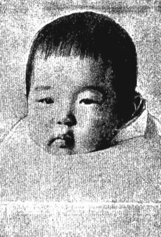 Чтобы справиться с потерей дочери, императрица Японии купила куклу. Фото 2 