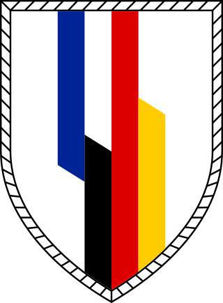 Десять лет назад на территорию Франции ввели германскую военную часть. Фото 1 