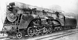 Единственный в своём роде паровоз был создан на основе конструкции гибрида паровоза с тепловозом. Фото 1 