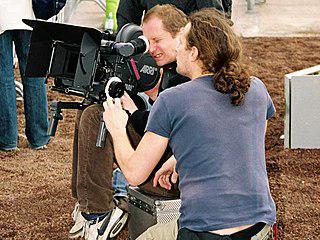 Главные помощники кинооператора — фокусник, хлопушка и дольщик. Фото 1 