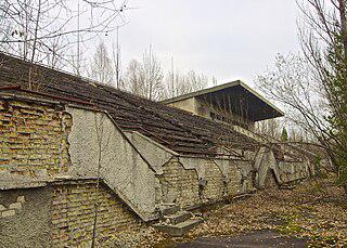 Городской стадион в Припяти должен был быть открыт в мае 1986 года. Фото 1 