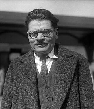 Хосе Клементе Ороско стал всемирно известным художником, несмотря на серьёзную травму глаза и утрату кисти руки. Фото 4 