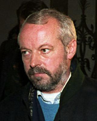 Латвийский Жириновский не говорил по-латышски, зато раздавал избирателям бананы. Фото 1 