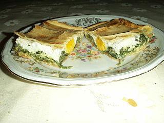 Лигурийцы кладут в пасхальный пирог свекольную ботву. Фото 3 