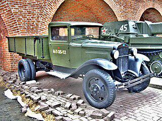 Первое автотранспортное предприятие по перевозке грузов в России появилось спустя всего пять лет после создания первого грузовика в 1896 году. Фото 3 