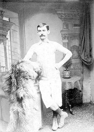 Первый профессиональный футболист стал профессионалом нелегально. Фото 1 