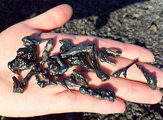 При извержении вулканов образуются волосы, слёзы и водоросли Пеле. Фото 2 