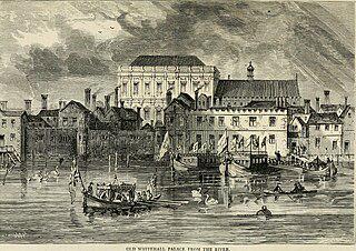 Уничтоженный пожаром 1698 года Уайтхолльский дворец в Лондоне был самым просторным в Европе, а ставший после него королевской резиденцией Сент-Джеймсский дворец, напротив, считался одним из самых тесных. Фото 2