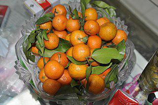 Во Франции (на илл.) на новогоднем столе непременно присутствуют фуа-гра и шампанское. Фото 4 