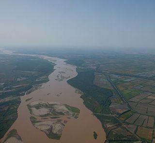 Вся афгано-узбекская граница проходит по тальвегу реки Амударьи. Фото 2 