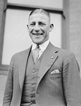 Чемпион по гребле выиграл свой заезд, даже остановившись, чтобы пропустить стаю уток. Фото 1 