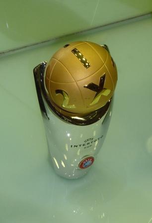 Этот европейский футбольный турнир чаще всего (двенадцать раз) выигрывали французские клубы, причём ни одному из них не удалось это сделать дважды. Фото 2 