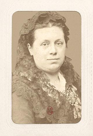 Французская писательница прославилась романами о России. Фото 1 