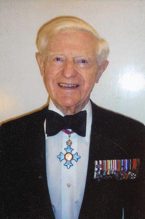 Французские партизаны приняли солдата в килте за жену офицера. Фото 3 